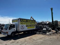 Best Hot Tub Removal  in Santa Claus, IN